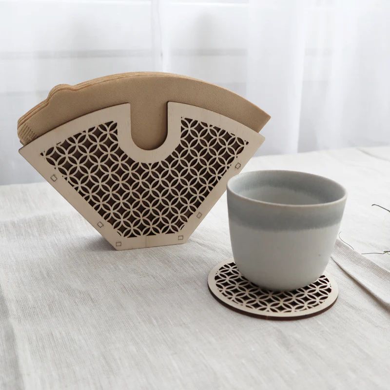 Pitsi Spitze Kaffeefiltertütenhalter aus Birke, auf dem Tisch oder an den Wand hängen, für Kaffeeliebhaber, The Finland Shop