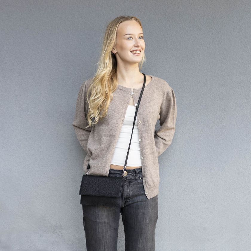 Tuike nahkalaukku mustaa hirvennahkaa, olkalaukku, Miiko design