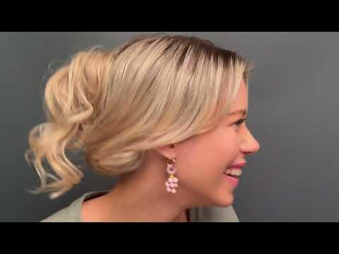 Mimosa Ohrringe, rosa mit Holzperlen, Sommerohrringe, Blumenohrringe hergestellt in Finnland, Pauliina Rundgren HandiCrafts, schöne Ohrringe für Sommer